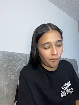 I Samanthaa online show from 04.20.26