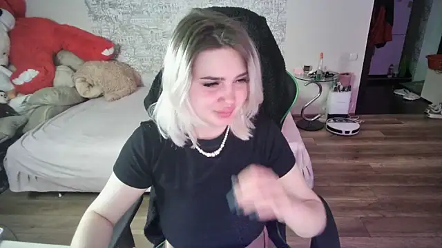 SlankyMic online show from 03.18.26