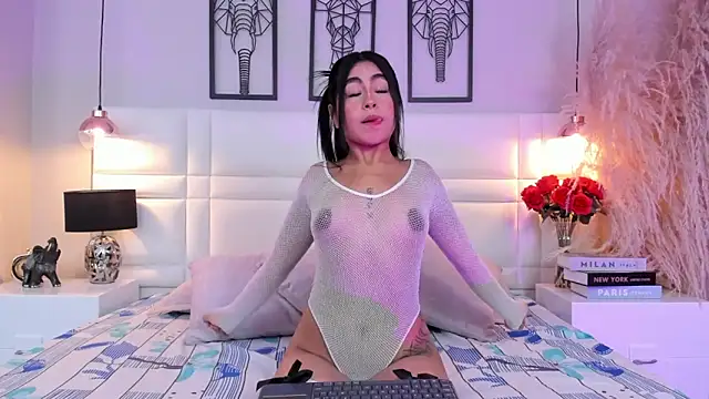 Mia Bailey  online show from 03.05.26