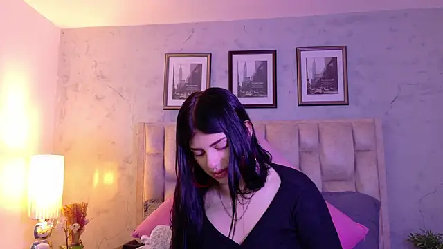 IsabellaRossi online show from 05.14.26
