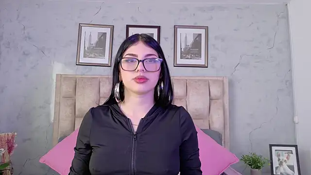 Snapshot of IsabellaRossi chatting on 05.19.26 IsabellaRossi online show from 05.19.26