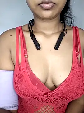 Snapshot of ASHANYA_JAYASOORIYA chatting on 03.05.26 ASHANYA JAYASOORIYA online show from 03.05.26