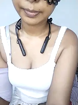 Snapshot of ASHANYA_JAYASOORIYA chatting on 04.20.26 ASHANYA JAYASOORIYA online show from 04.20.26