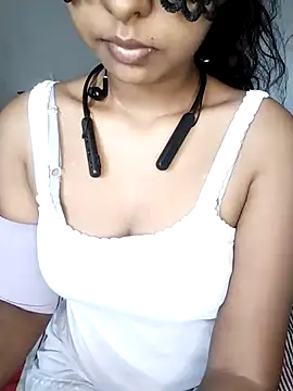 Snapshot of ASHANYA_JAYASOORIYA chatting on 07.17.26 ASHANYA JAYASOORIYA online show from 07.17.26
