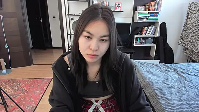 moon bloom online show from 02.25.26