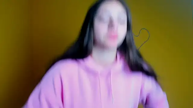 KissMeJulia online show from 04.20.26