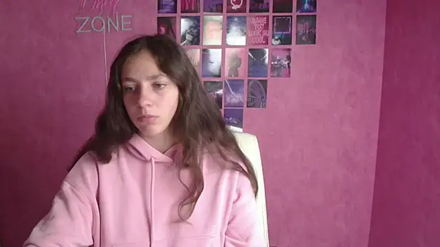 Snapshot of KissMeJulia chatting on 05.14.26 KissMeJulia online show from 05.14.26