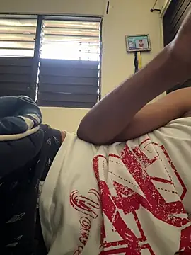 Snapshot of ElReyoficial chatting on 03.02.26 ElReyoficial online show from 03.02.26