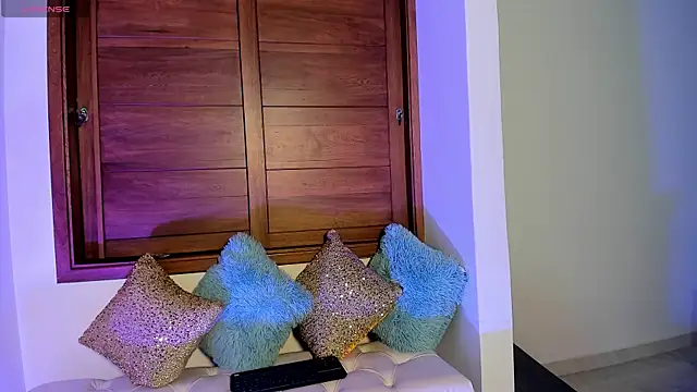 Snapshot of milkavelvett chatting on 03.04.26 milkavelvett online show from 03.04.26