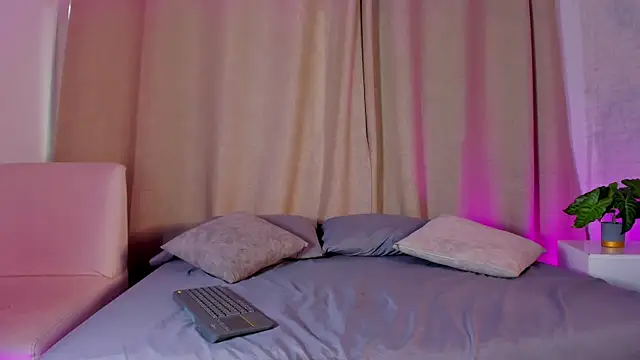 Catalella Rouse online show from 04.06.26