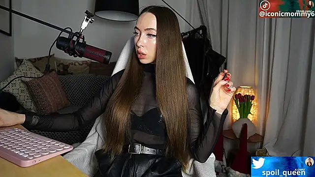 Snapshot of supreme_dominatrix chatting on 01.07.26 supreme dominatrix online show from 01.07.26