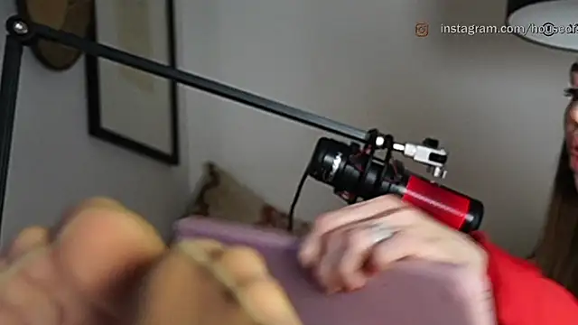 supreme dominatrix online show from 04.22.26