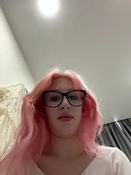 Snapshot of VelvetPulse2 chatting on 03.04.26 VelvetPulse2 online show from 03.04.26