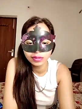 Snapshot of cute_girl_29 chatting on 04.30.26 cute girl 29 online show from 04.30.26