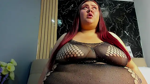 Hanna Baker   online show from 02.17.26