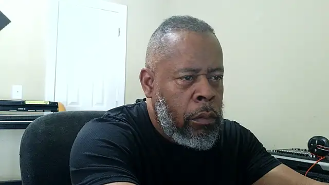 Cleozevo1961 online show from 03.13.26