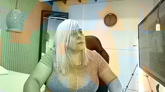 Snapshot of eva_colen50 chatting on 03.10.26 eva colen50 online show from 03.10.26