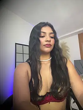 sara stormy online show from 04.18.26