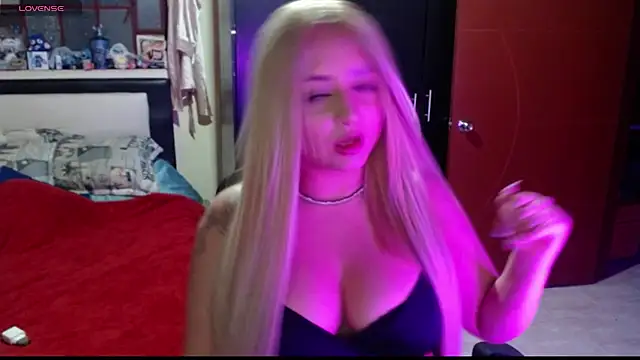 Snapshot of Cammile__Iryna chatting on 06.22.26 Cammile Iryna online show from 06.22.26