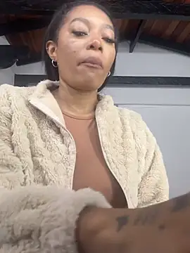 MiaDiamod online show from 07.11.26