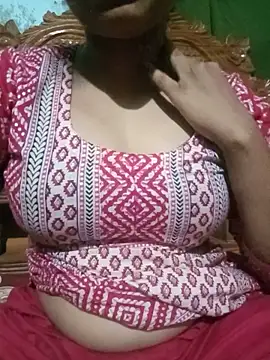 Snapshot of BreezySexyGirl69 chatting on 05.24.26 BreezySexyGirl69 online show from 05.24.26