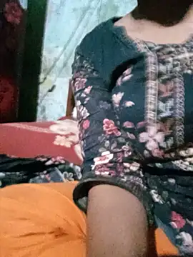 BreezySexyGirl69 online show from 08.04.26