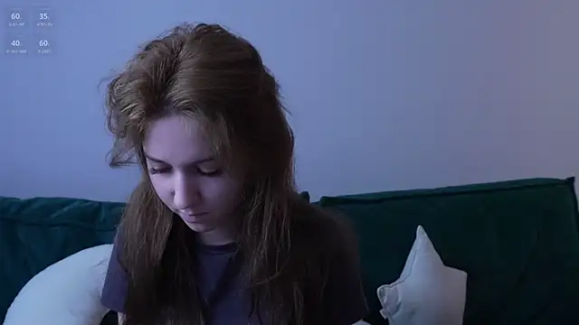 Snapshot of monnymoonn chatting on 08.01.26 monnymoonn online show from 08.01.26