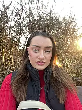 Snapshot of MIssYoungPinkie chatting on 03.03.26 MIssYoungPinkie online show from 03.03.26