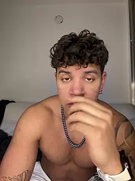 amenadiel fire online show from 04.19.26