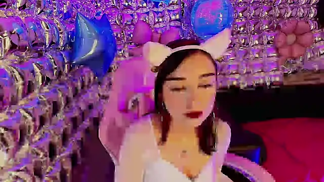 lala cherry online show from 04.13.26