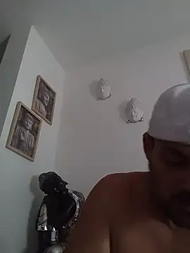 Snapshot of morenitoymorena chatting on 06.16.26 morenitoymorena online show from 06.16.26