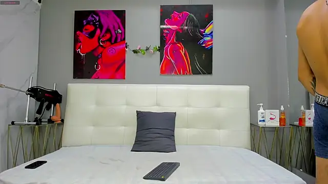 ahsly78Bryan online show from 04.20.26