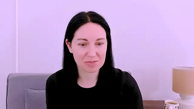 MiaFair online show from 04.17.26