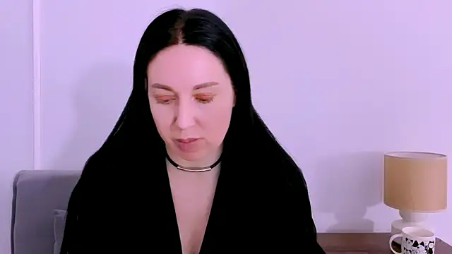 MiaFair online show from 04.18.26