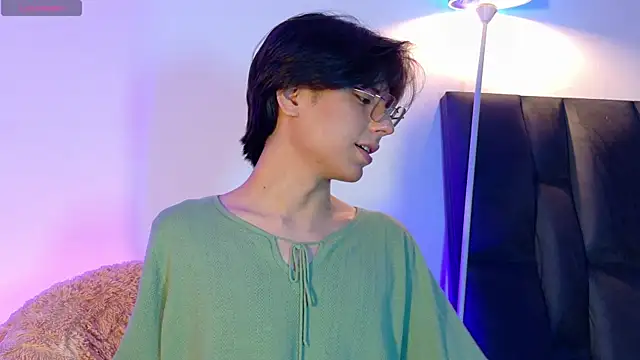 lui x dust online show from 04.12.26