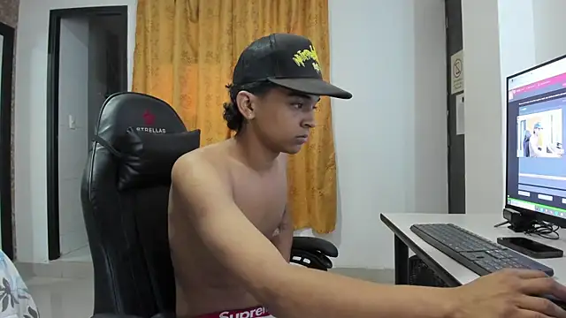 megan cros online show from 03.06.26