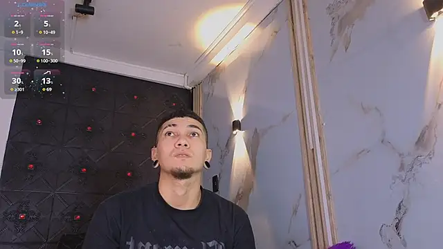 Logan and Reachel online show from 04.18.26