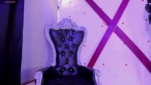 Snapshot of Roxxan-Sanchez chatting on 02.27.26 Roxxan-Sanchez online show from 02.27.26