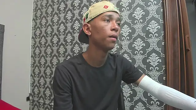 Little Twink19x online show from 03.04.26