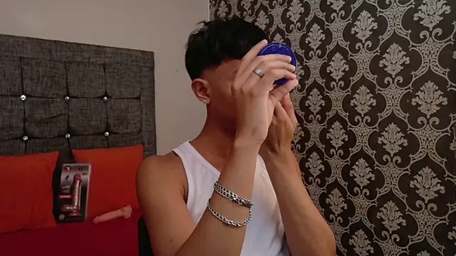 Little Twink19x online show from 05.27.26