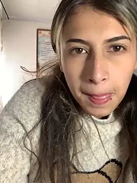 Candy Lennon online show from 03.04.26