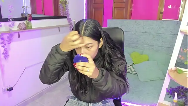 Aysha winxs online show from 03.21.26