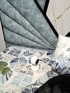 sara cute so online show from 04.13.26