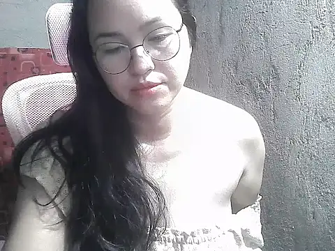 Snapshot of wildchinita00 chatting on 06.14.26 wildchinita00 online show from 06.14.26