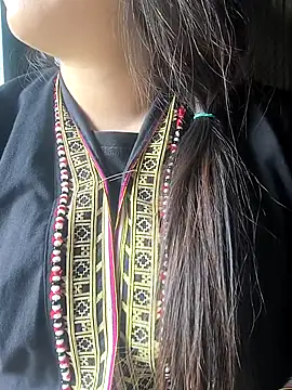 MayEva ly online show from 03.01.26