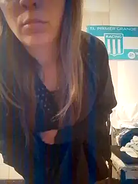 CamiliLuna online show from 04.15.26