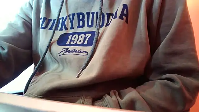 Snapshot of truble78 chatting on 03.03.26 truble78 online show from 03.03.26