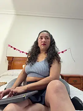 CrystalIvy online show from 03.10.26