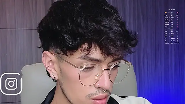 Snapshot of sr_sprinkles chatting on 03.04.26 sr sprinkles online show from 03.04.26