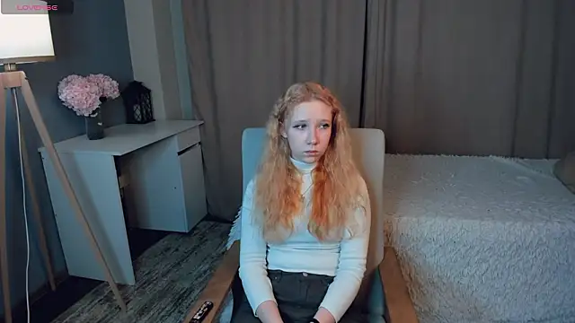 Snapshot of AmalElway chatting on 03.04.26 AmalElway online show from 03.04.26